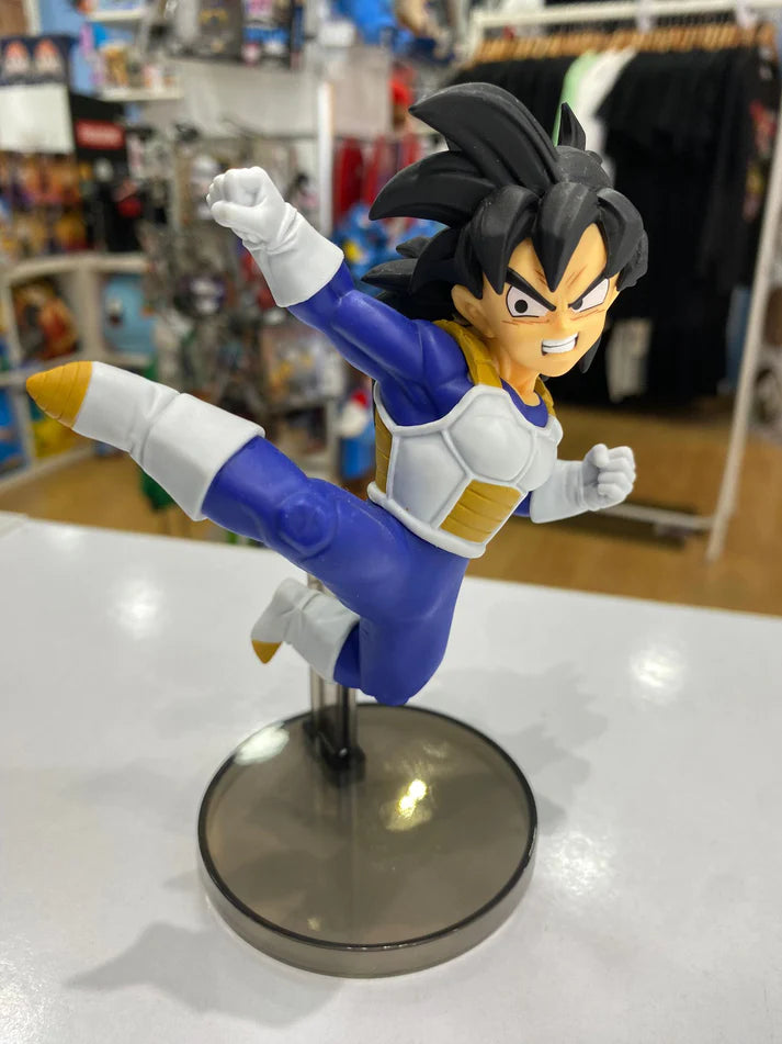 Figura Gohan Chosenshiretsuden III Dragon Ball Z 9cm