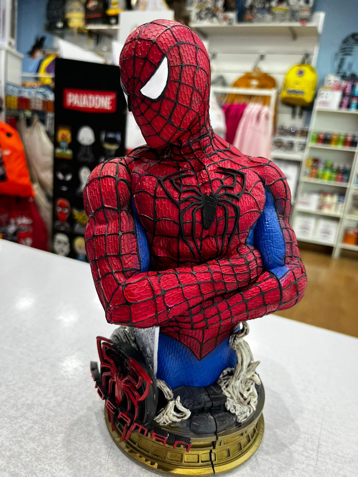 Busto Spiderman resina escala 1/4 creación 3D