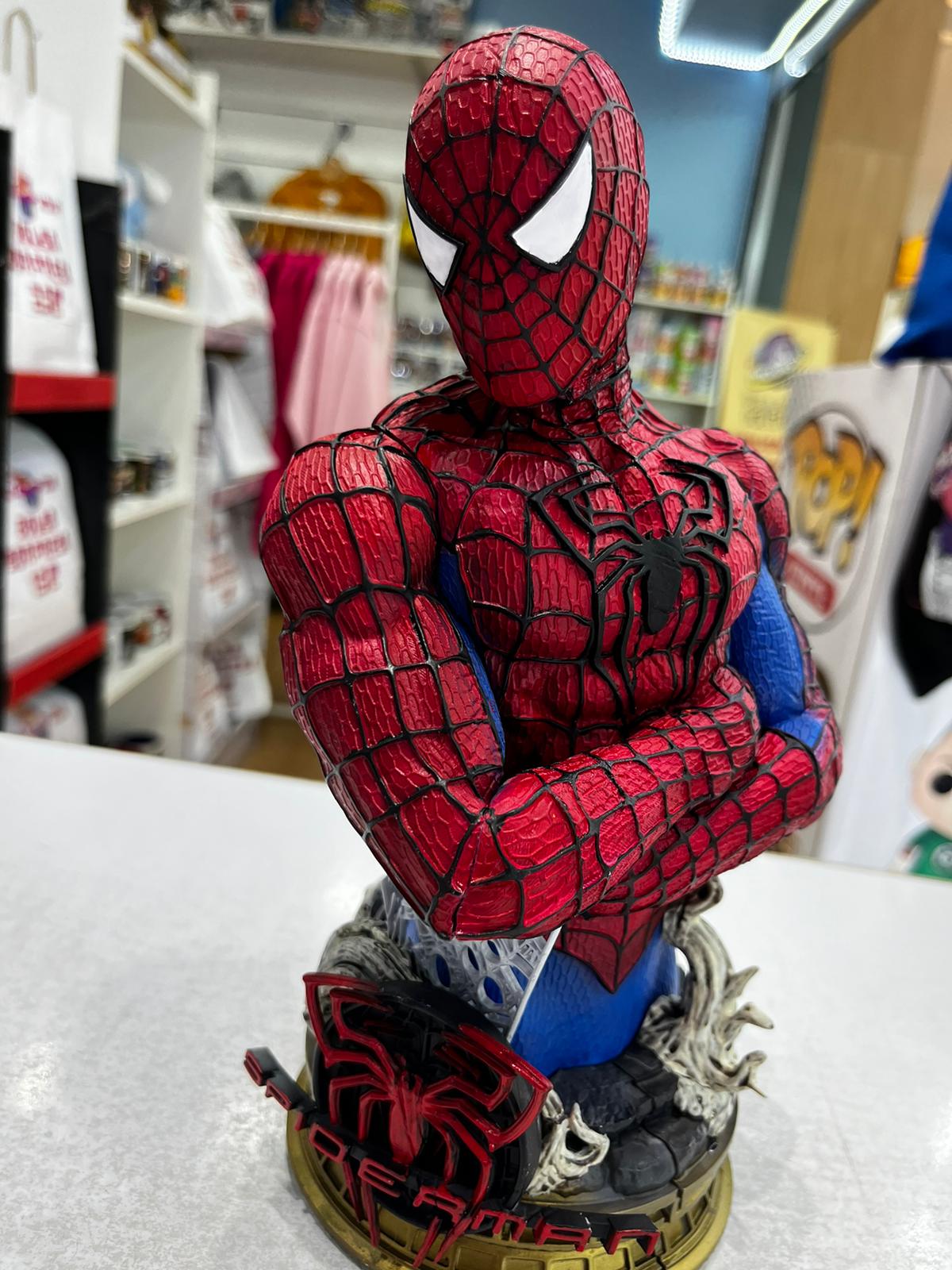 Busto Spiderman resina escala 1/4 creación 3D