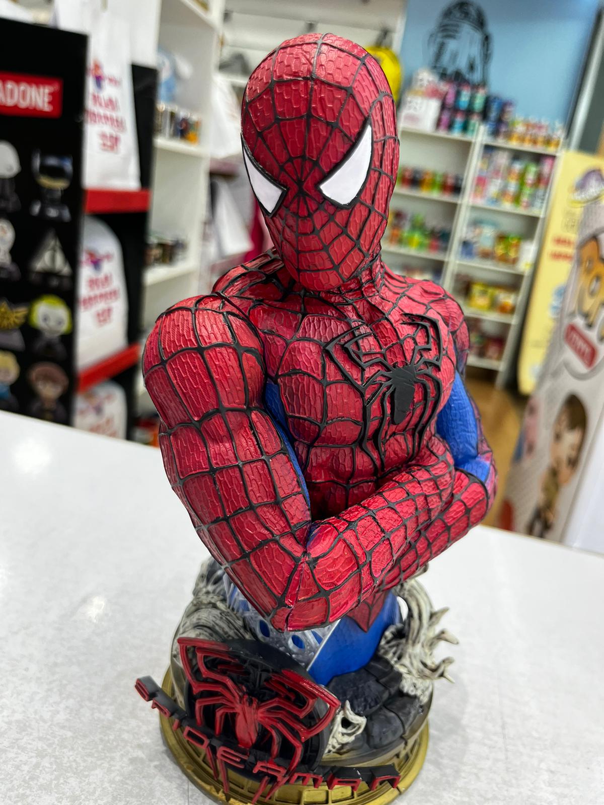 Busto Spiderman resina escala 1/4 creación 3D