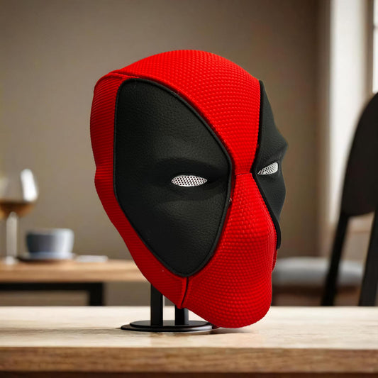 Casco Deadpool escala 1/1